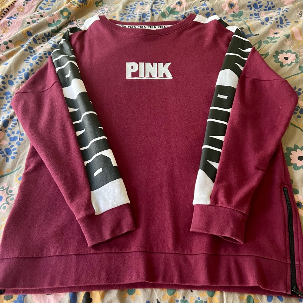 PINK SWEATSHIRT